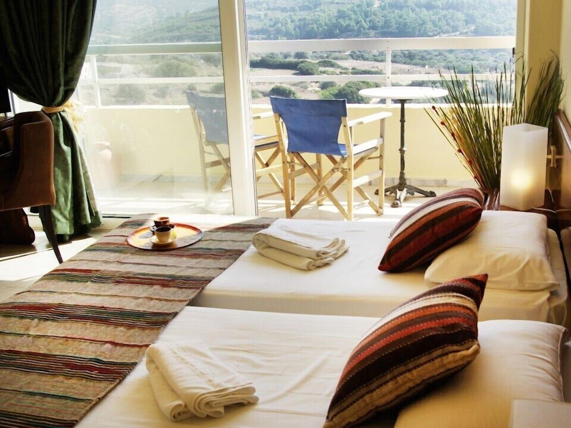 Thomas Hotel Monolithos  Exterior photo